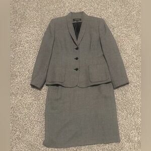 KASPER Blazer and Skirt Set